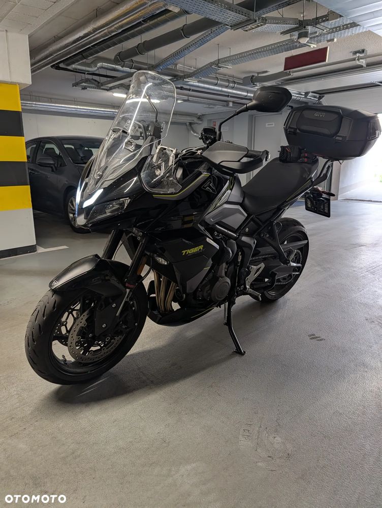 Triumph Tiger - 6