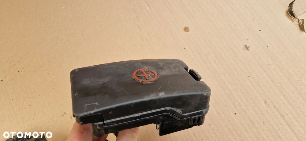 KIA PROCEED CEED III 1.6 T-GDI KLEMA PLUSOWA 91859-J7120 - 5