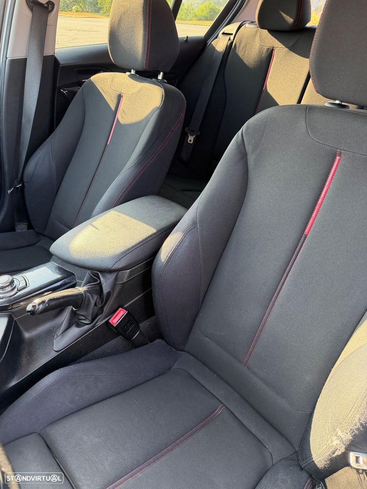 BMW 120 d Sport Line - 12