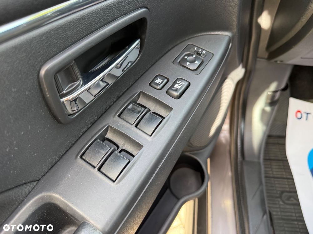 Mitsubishi ASX - 27