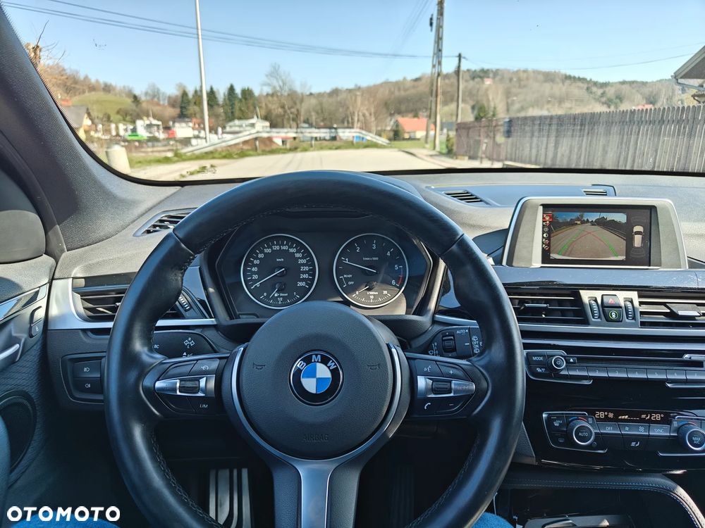 BMW X1 sDrive18d M Sport - 11
