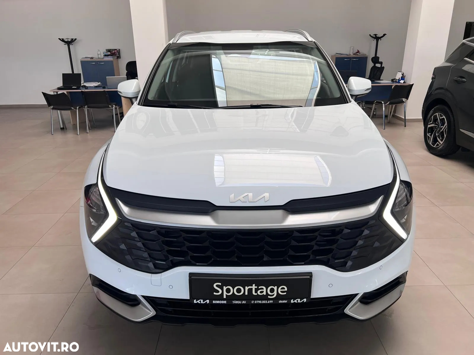 Kia Sportage 1.6 T-GDI MHEV 7DCT HP 4x2 Urban - 3