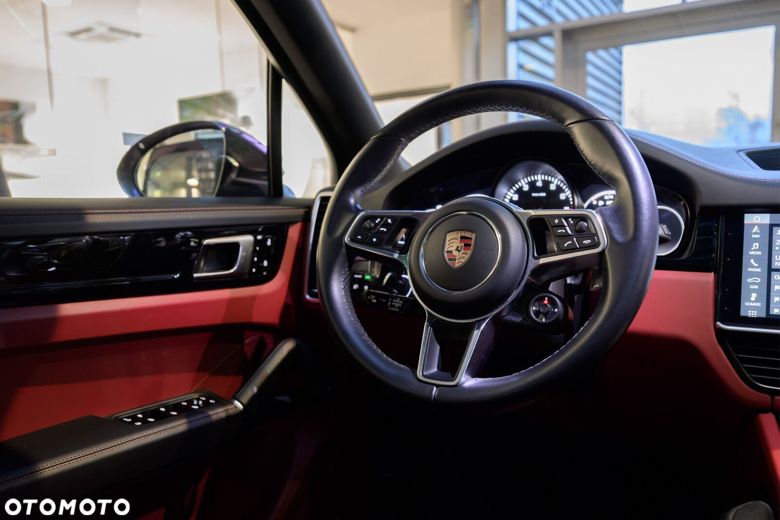 Porsche Cayenne - 10