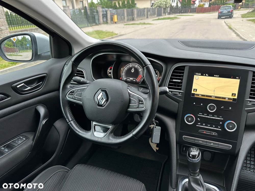 Renault Megane ENERGY TCe 100 LIFE - 13
