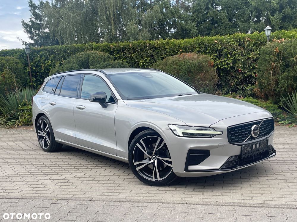 Volvo V60 B3 B Plus Dark - 16