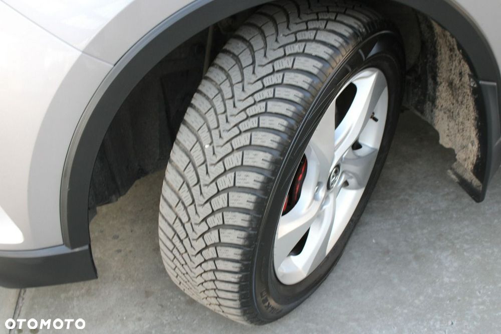 Toyota C-HR 1.2 T Prestige CVT 4x4 - 31