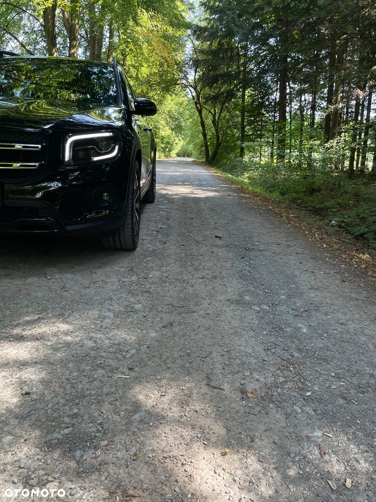 Mercedes-Benz GLB - 5
