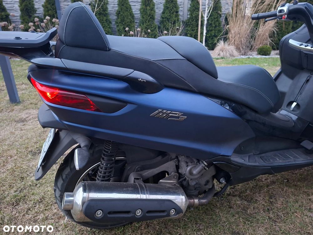 Piaggio MP-3 - 8