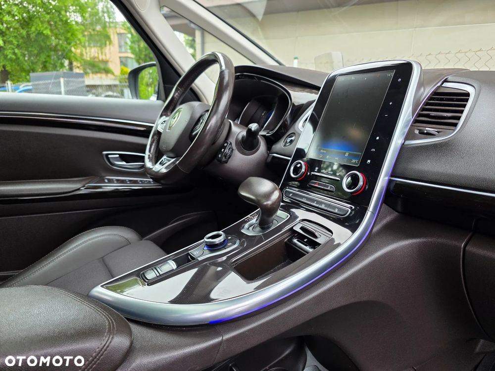 Renault Espace 1.6 dCi Energy Initiale Paris EDC 7os - 14