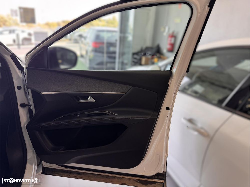 Peugeot 5008 1.5 BlueHDi GT Line - 17