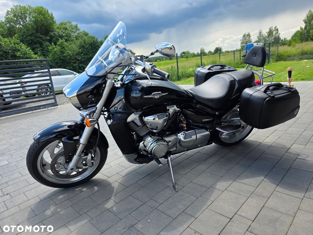 Suzuki Intruder - 6