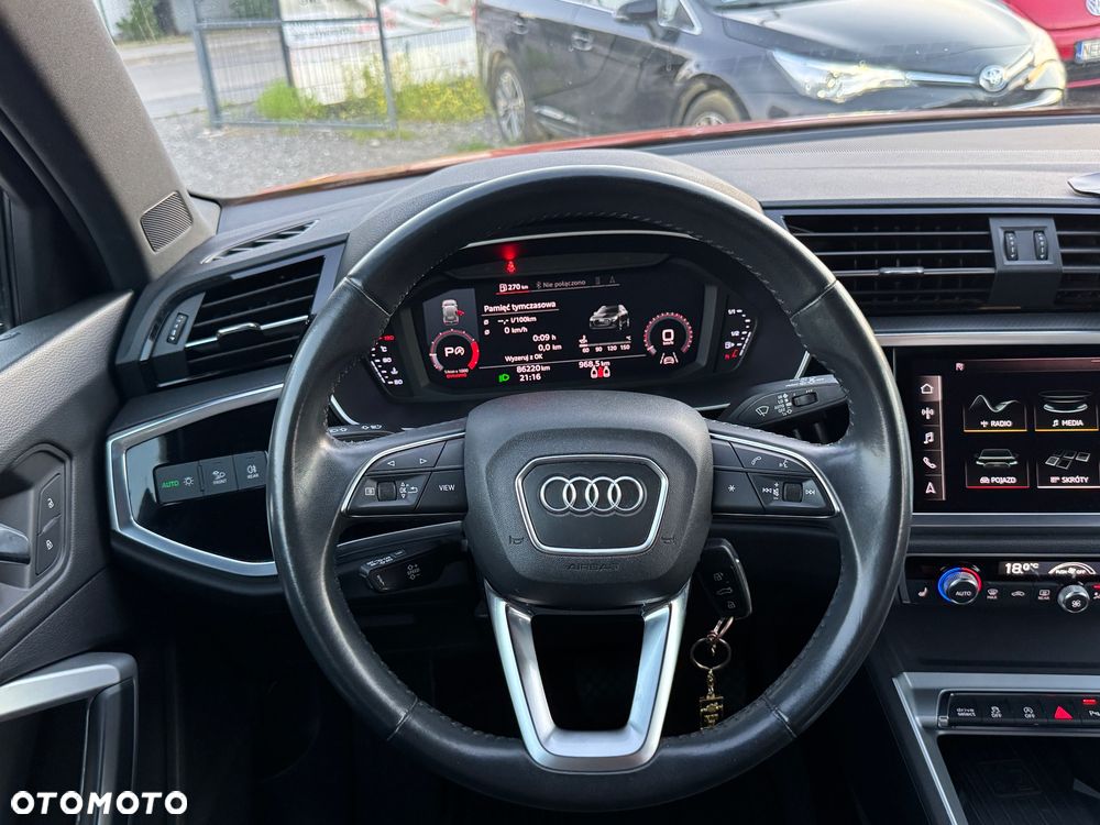 Audi Q3 35 TFSI S line S tronic - 35