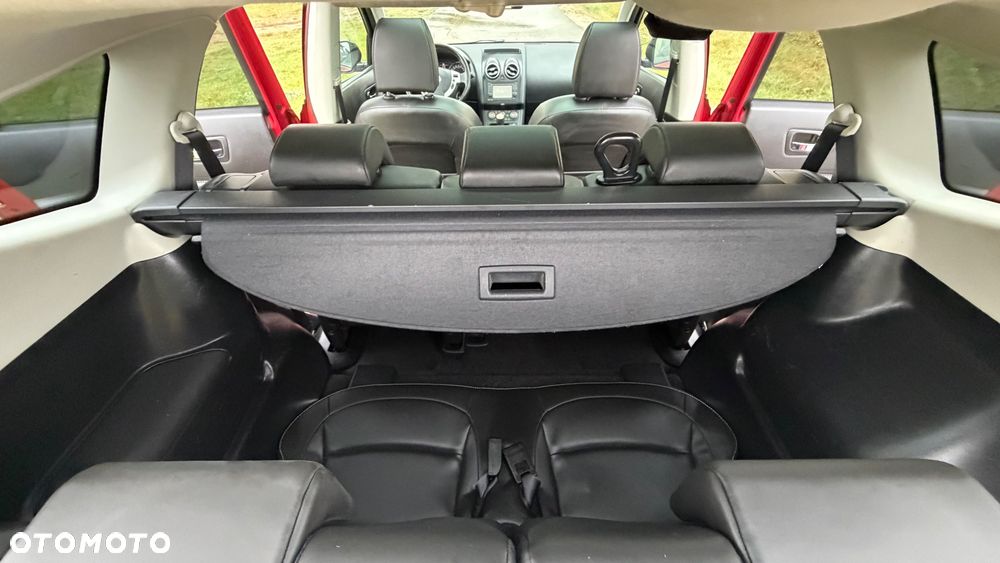 Nissan Qashqai+2 - 30
