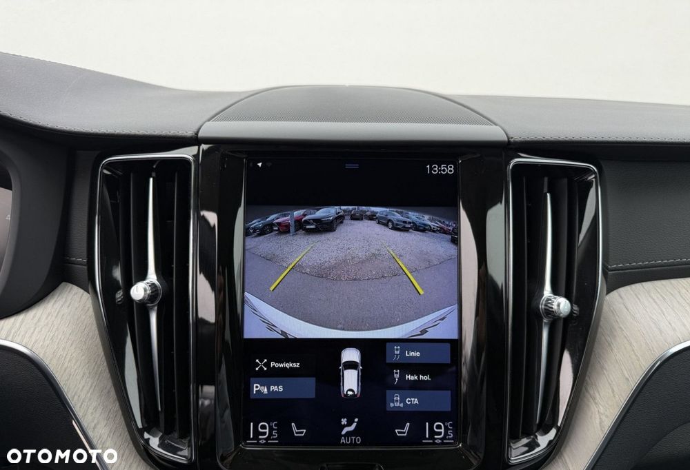 Volvo XC 60 - 16