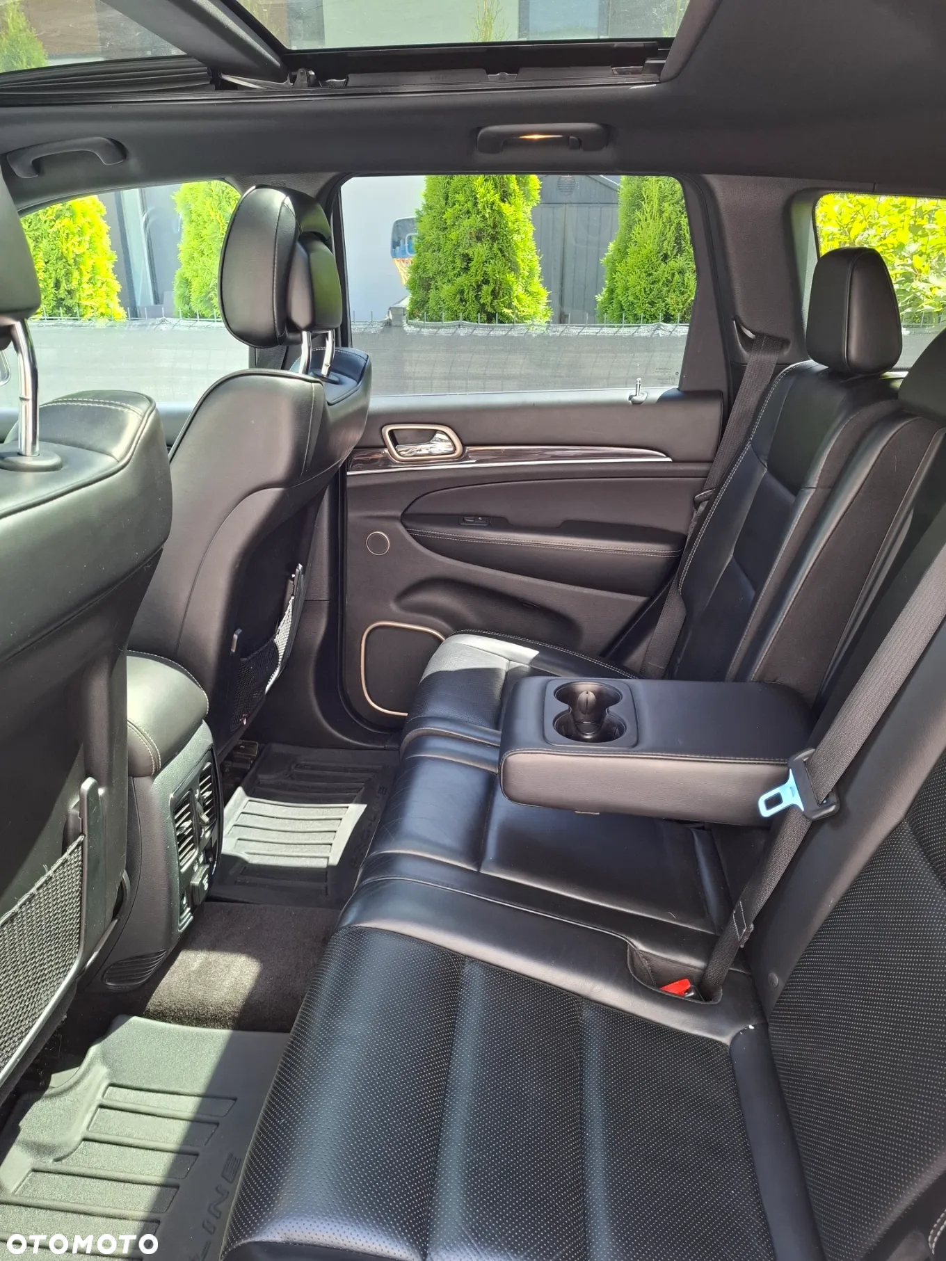 Jeep Grand Cherokee 5.7 V8 HEMI Overland - 10