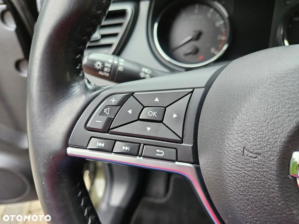 Nissan X-Trail 1.6 DIG-T N-Connecta 2WD - 28