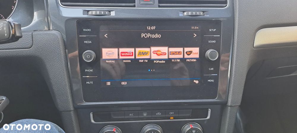 Volkswagen Golf 1.0 TSI BMT Trendline - 12