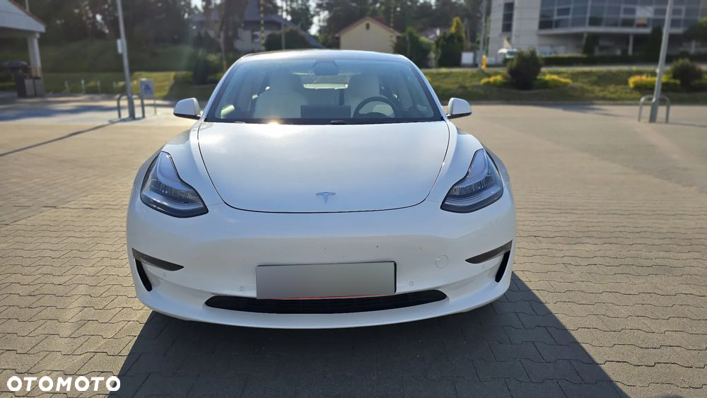 Tesla Model 3 Long Range AWD - 7