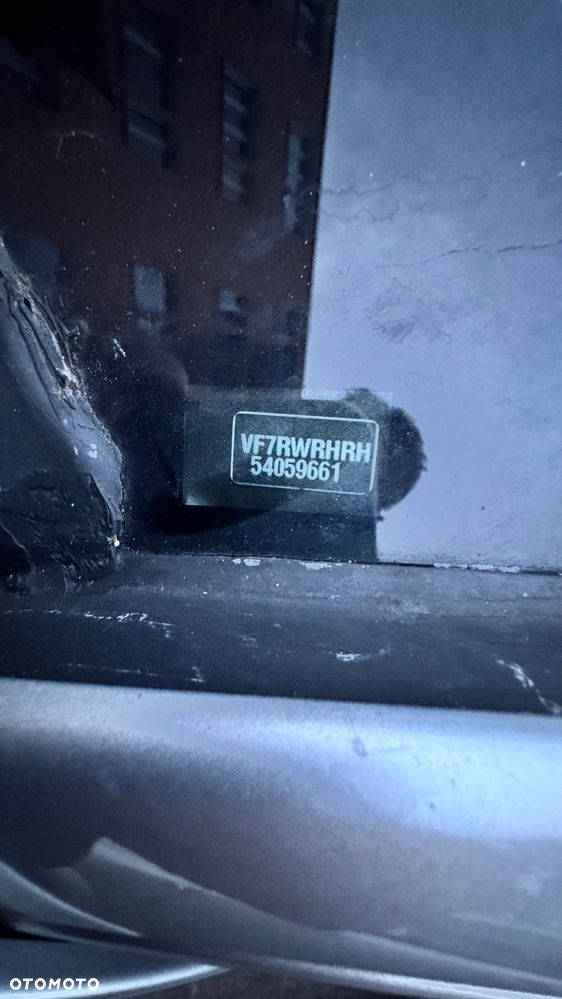 Citroën C5 2.0 HDi Attraction - 6