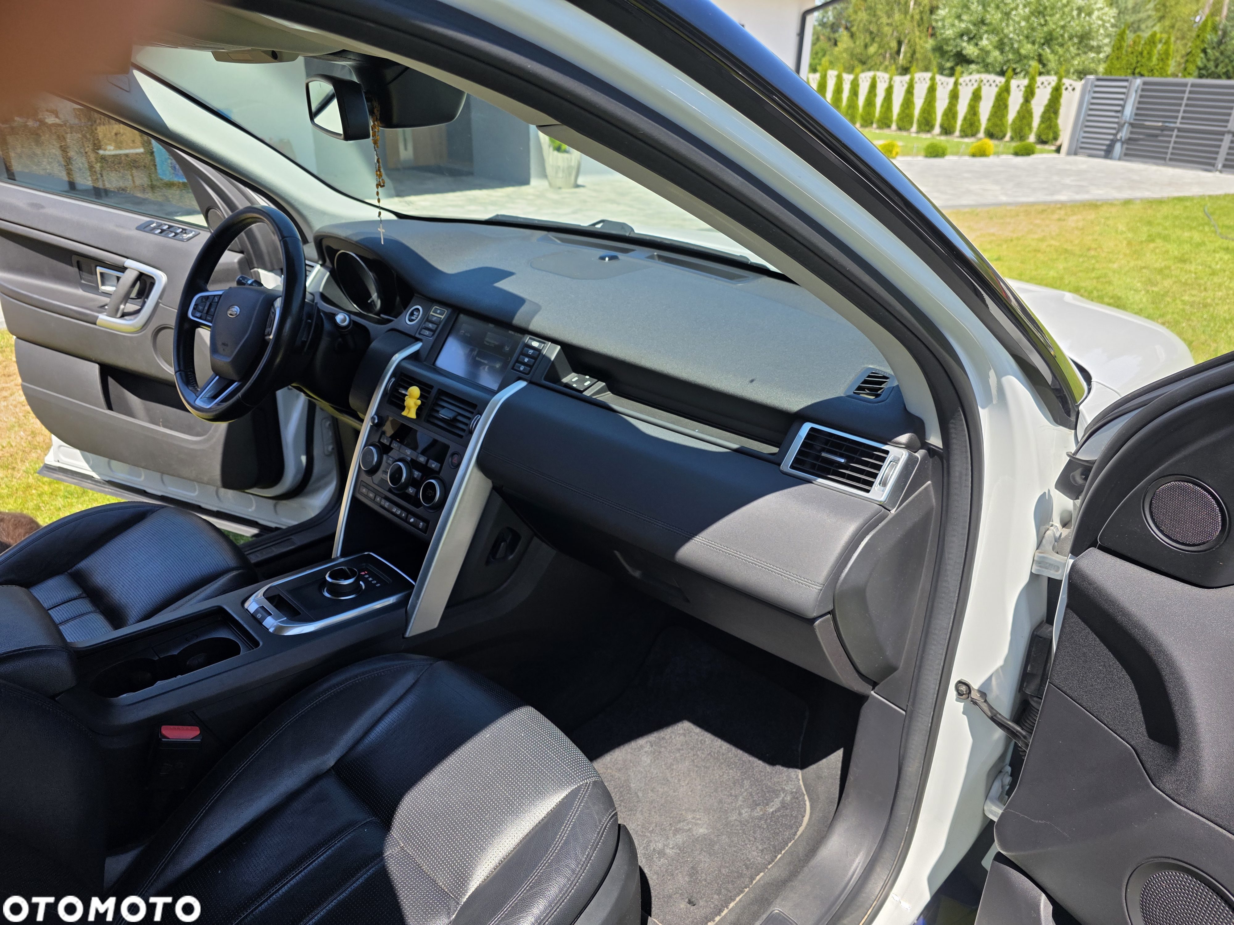 Land Rover Discovery Sport 2.0 D150 HSE - 11
