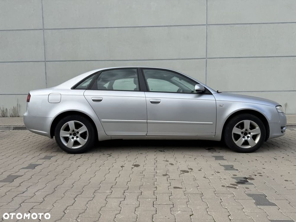 Audi A4 Limousine 2 - 3
