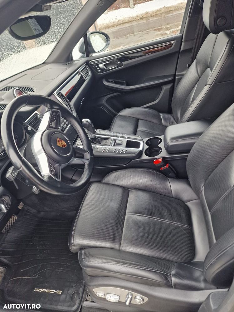 Porsche Macan - 6