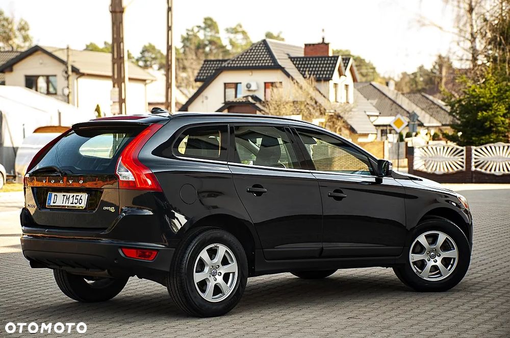 Volvo XC 60 DRIVe Momentum - 9