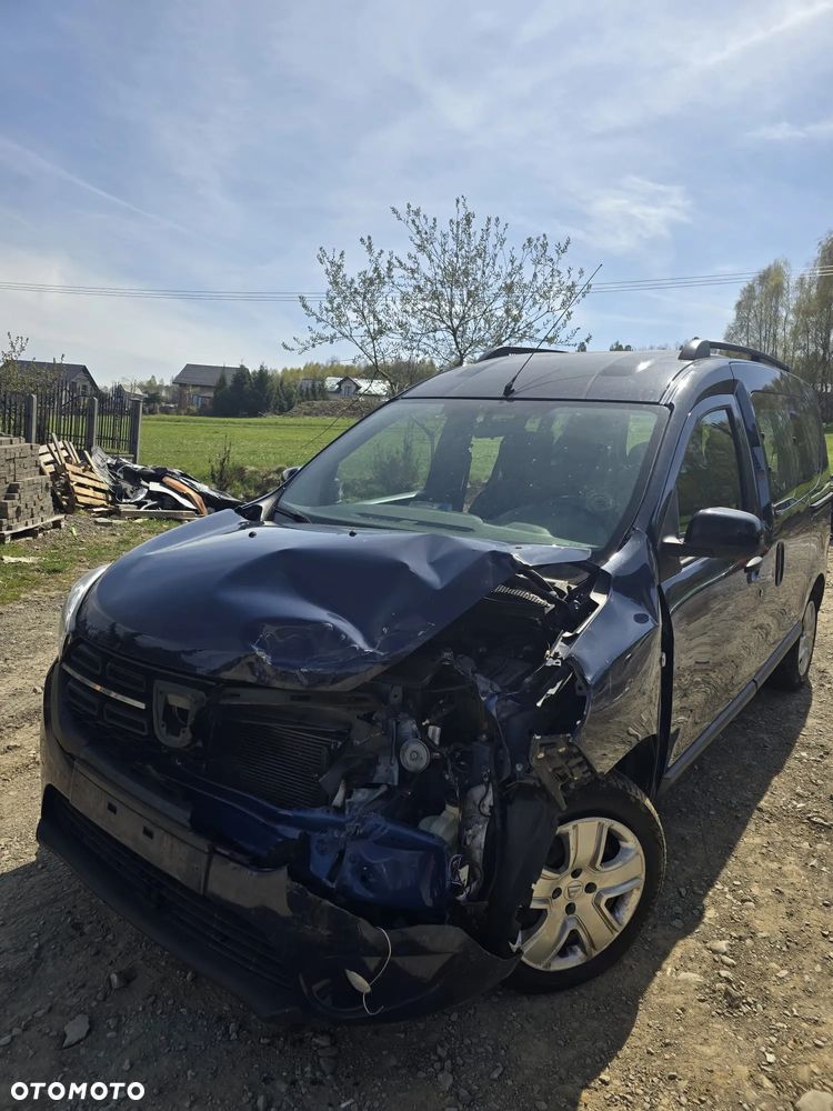 Dacia Dokker SCe 100 Essential - 10