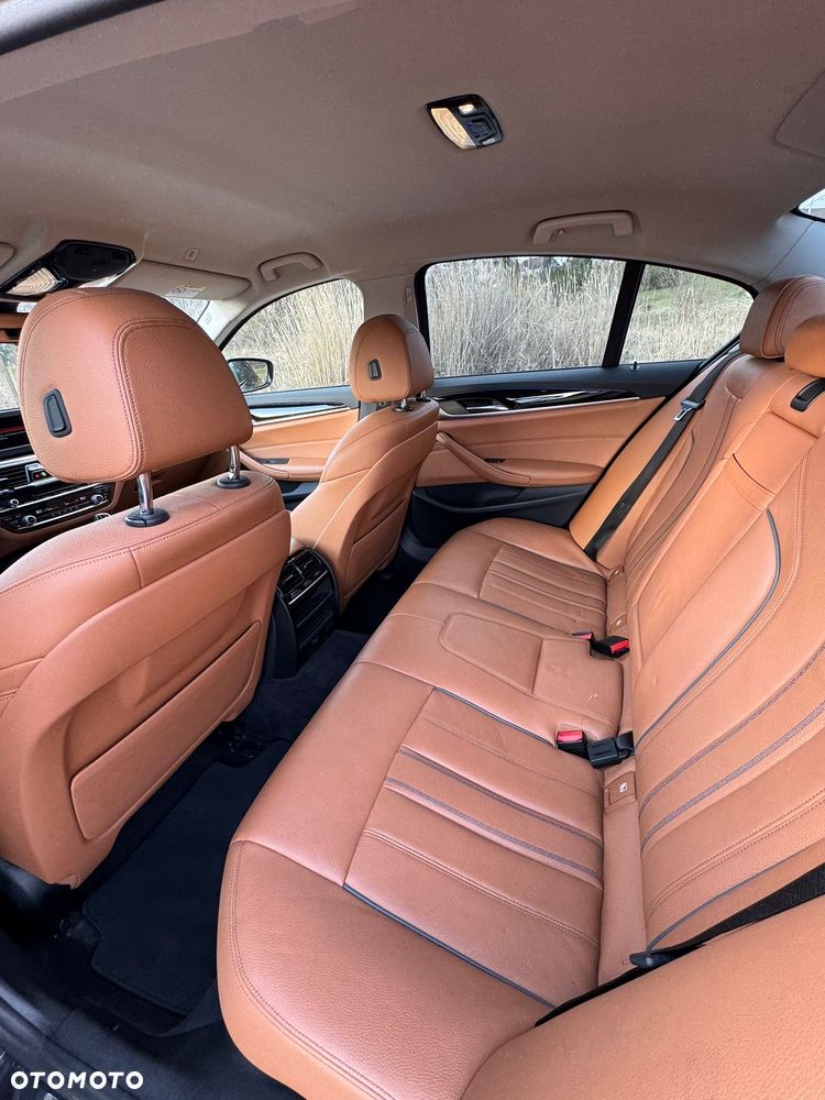 BMW Seria 5 - 24