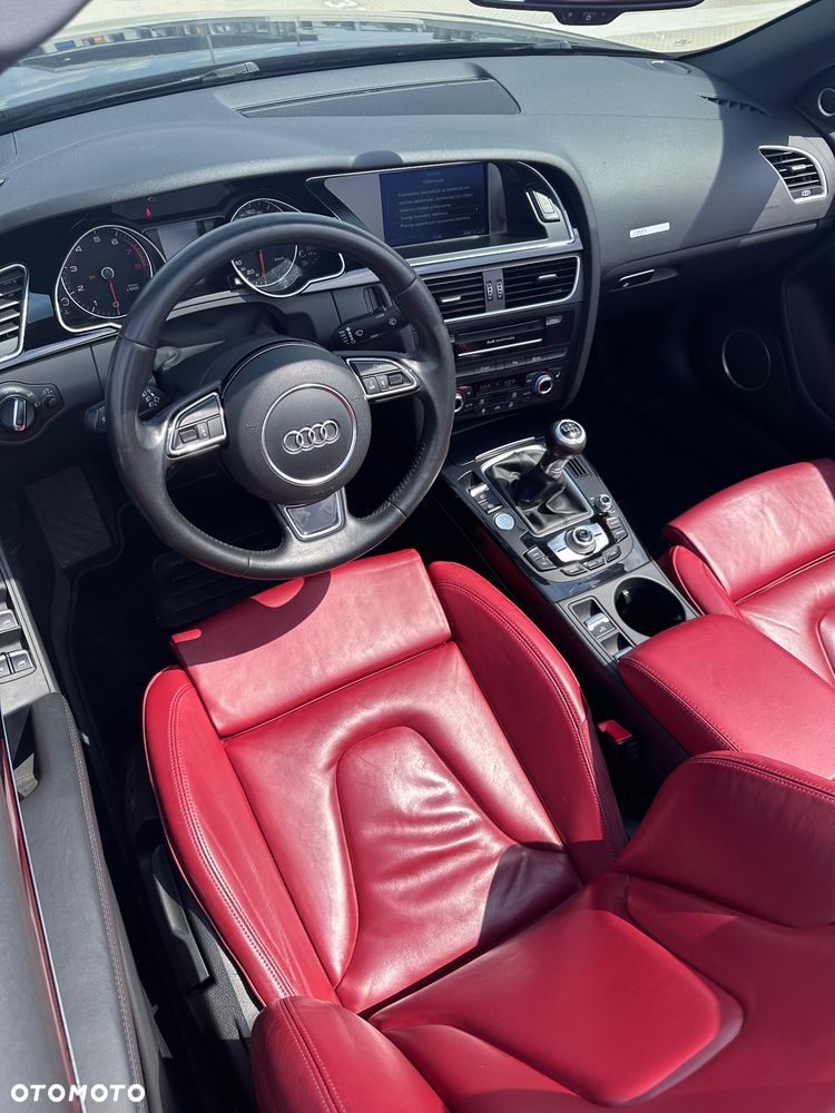 Audi A5 Cabrio - 16