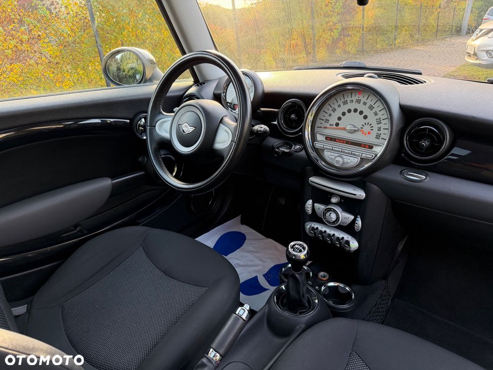 MINI Cooper - 26