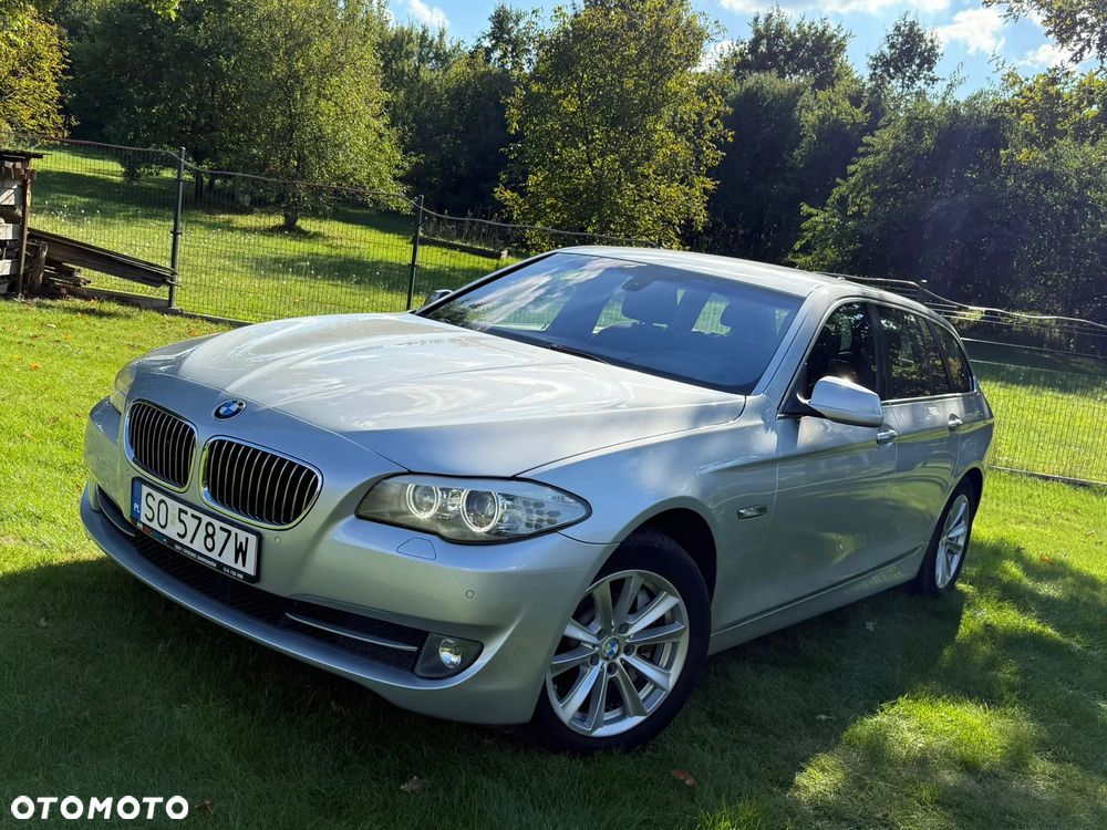 BMW Seria 5 528i xDrive - 5