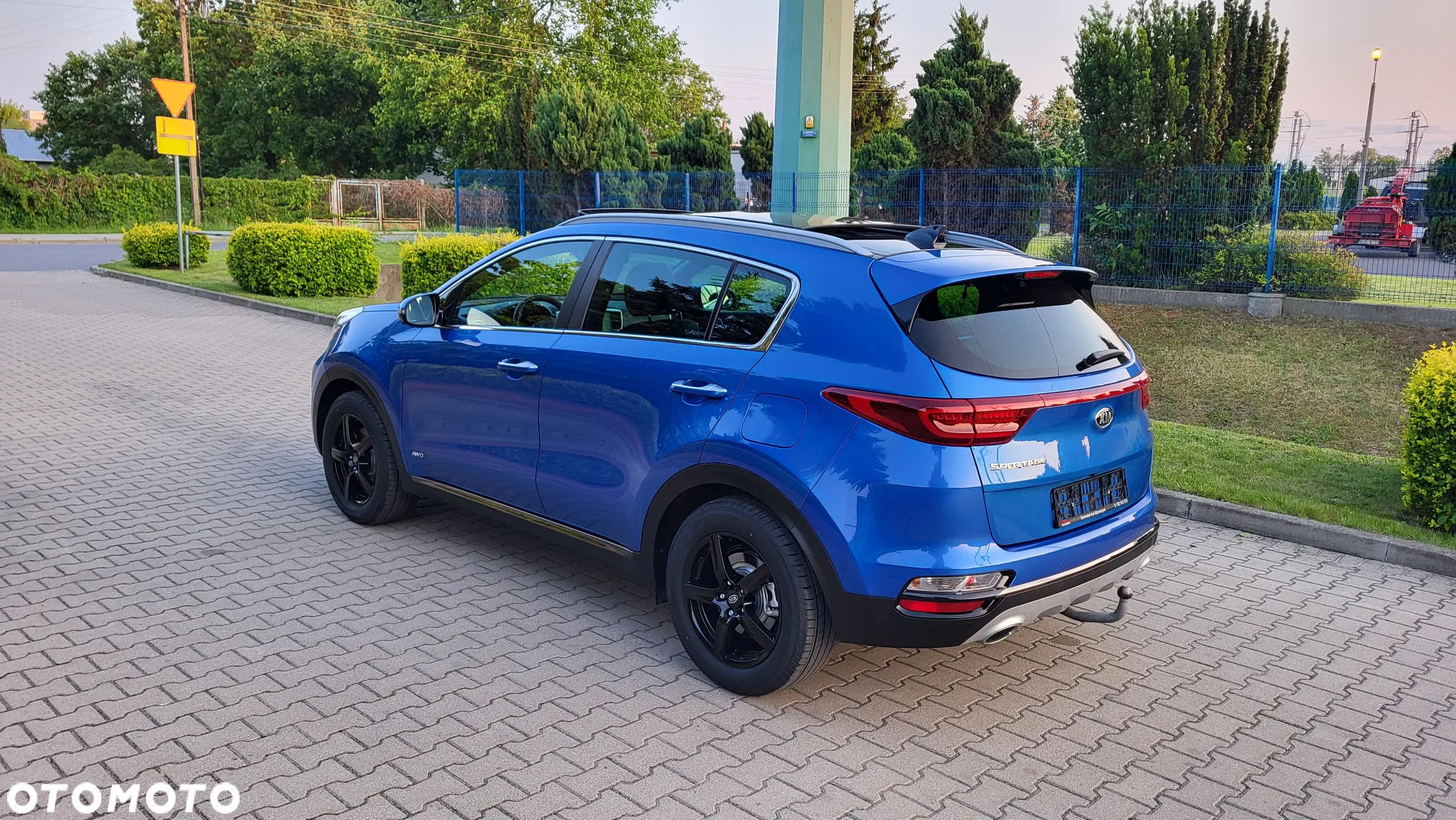 Kia Sportage 2.0 CRDI AWD Eco-Dynamics+ (48V M-H) GT LINE - 3