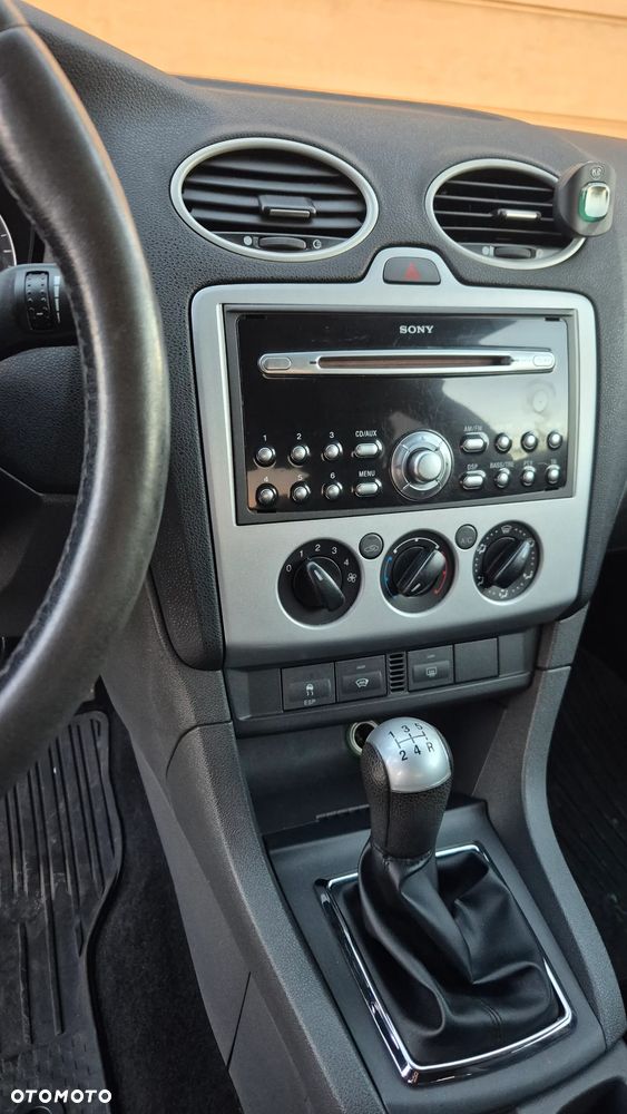 Ford Focus - 10
