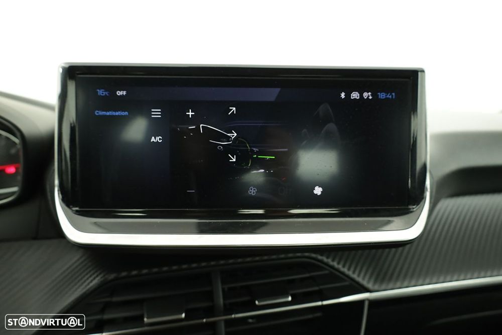 Peugeot 208 1.2 PureTech Style - 13