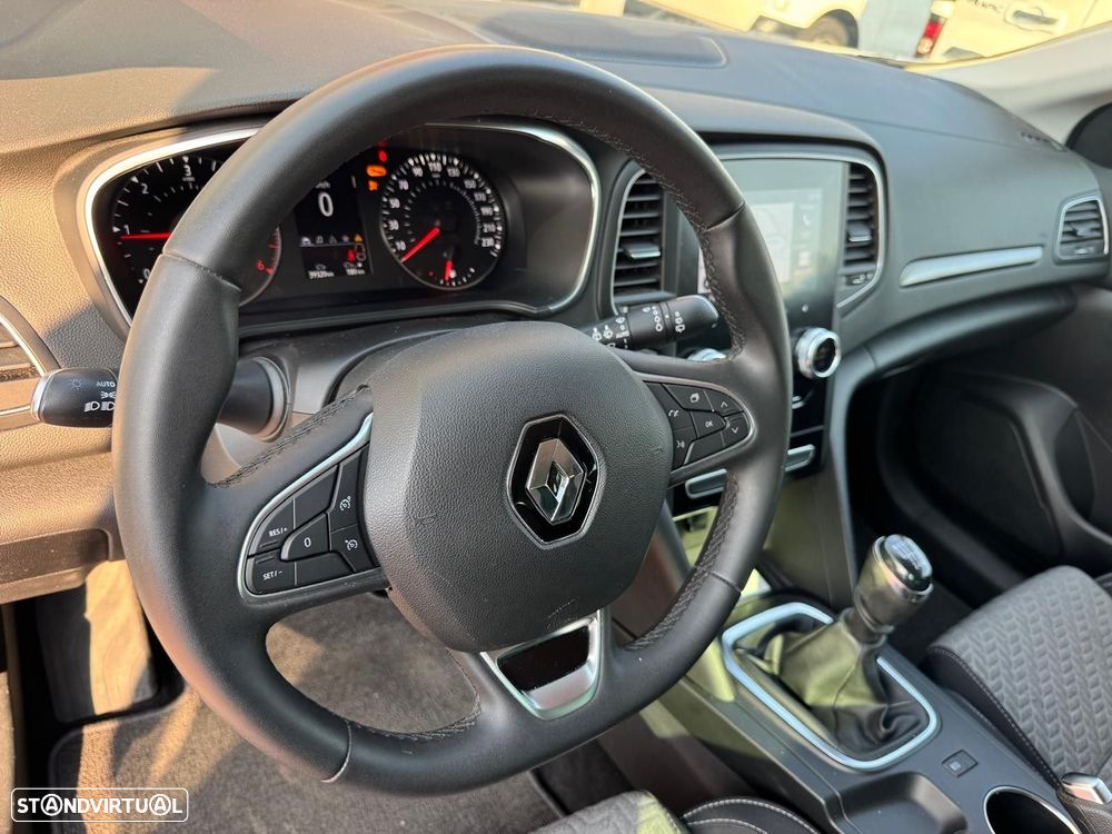 Renault Mégane Sport Tourer 1.5 Blue dCi Limited J17 - 35