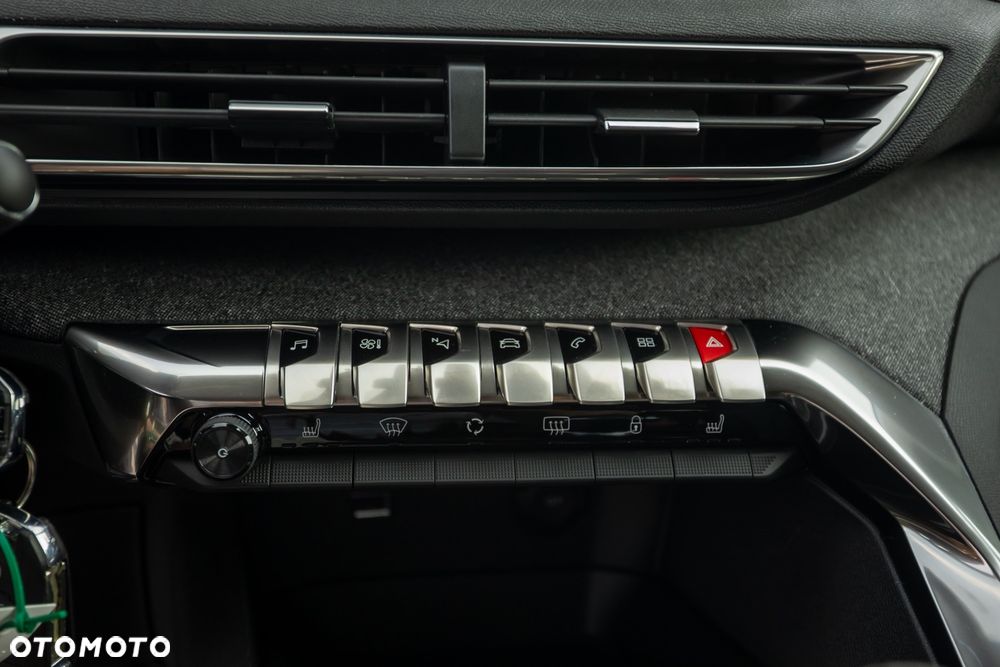 Peugeot 3008 HDi 150 Allure - 24