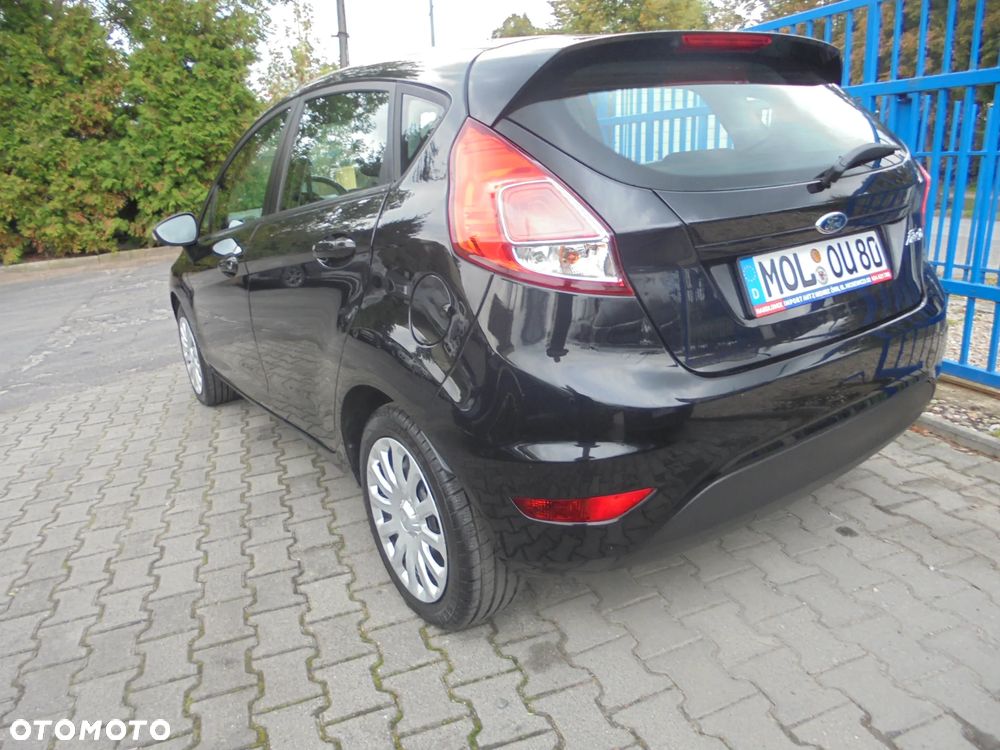 Ford Fiesta 1.25 Ambiente - 34