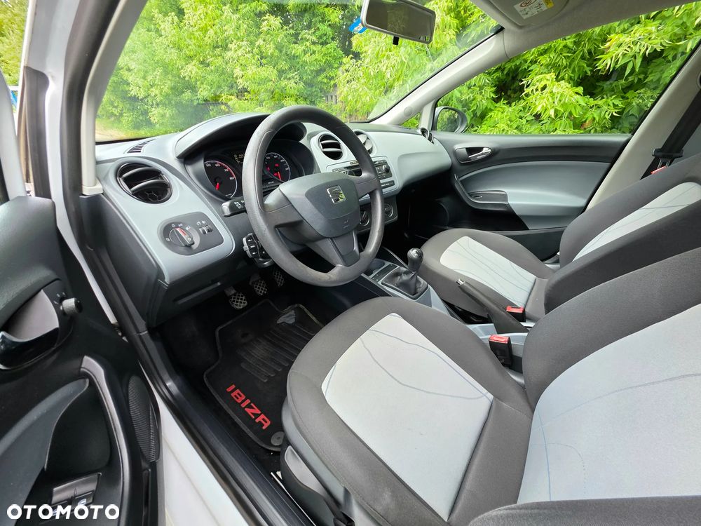 Seat Ibiza 1.2 12V Style - 9