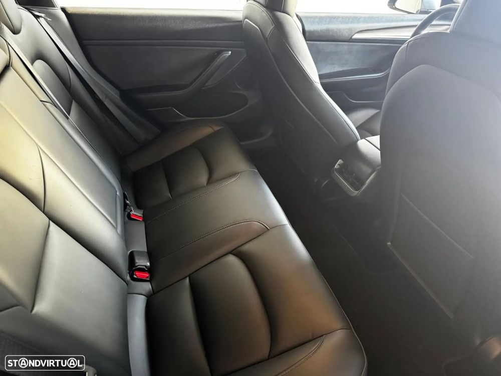 Tesla Model 3 Tração Traseira - 38