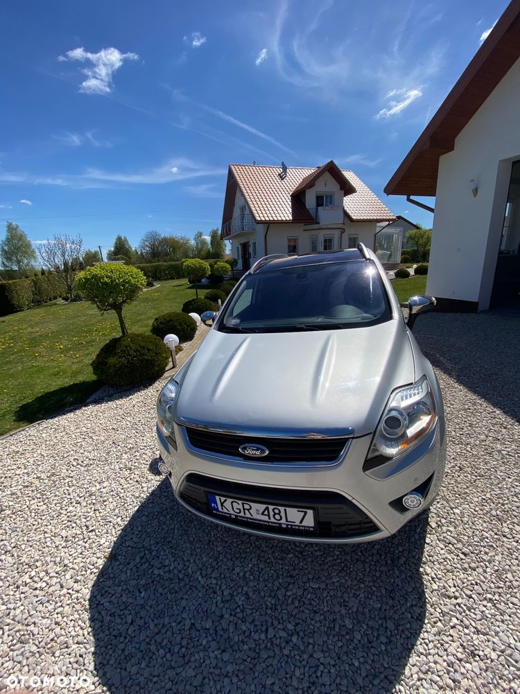 Ford Kuga 2.0 TDCi 2x4 Titanium - 4