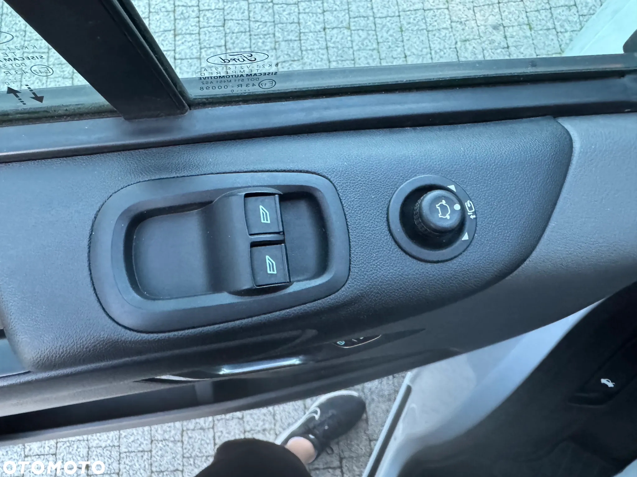Ford TRANSIT CUSTOM - 22