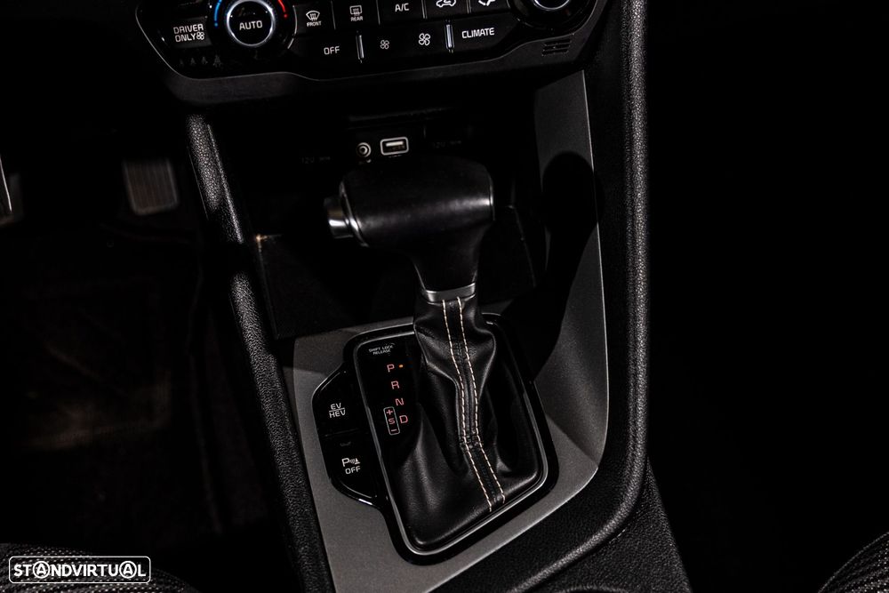 Kia Niro 1.6 GDi PHEV - 17