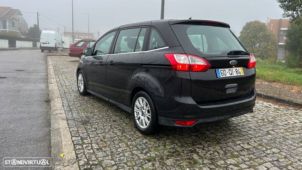 Ford Grand C-Max 1.6 TDCi S&S Titanium - 4