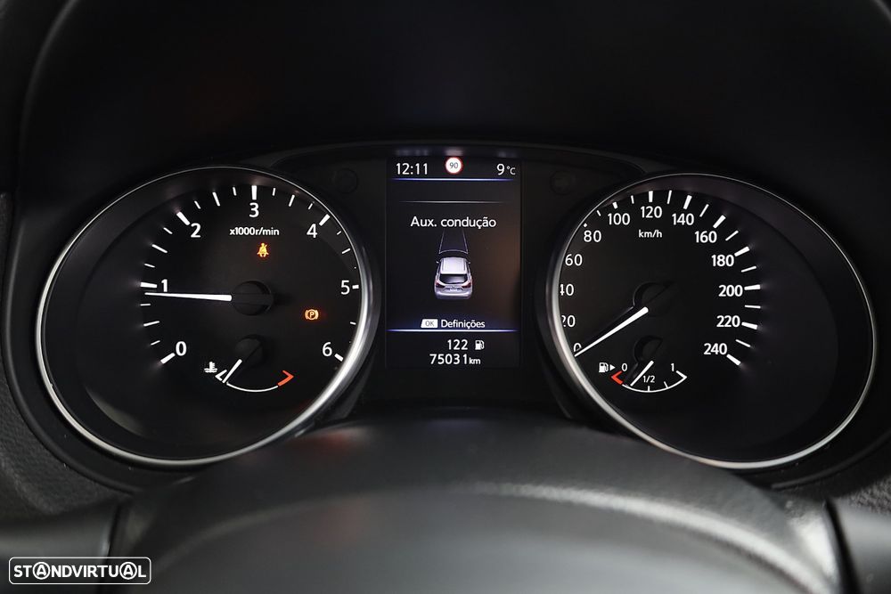 Nissan Qashqai 1.5 dCi N-Connecta J18 - 45