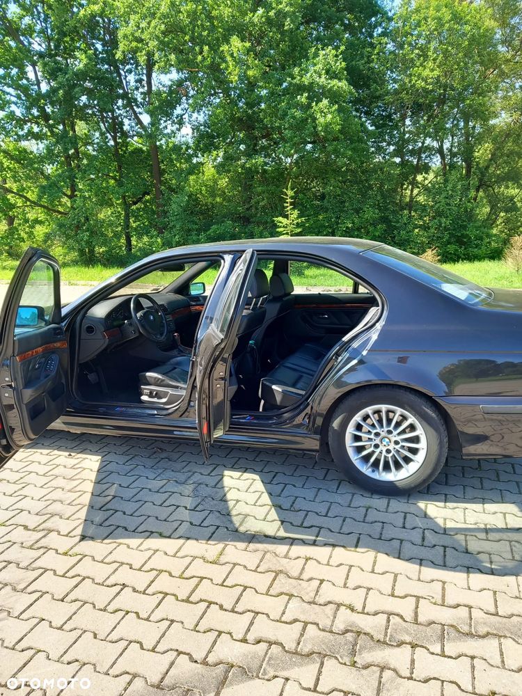 BMW Seria 5 - 19