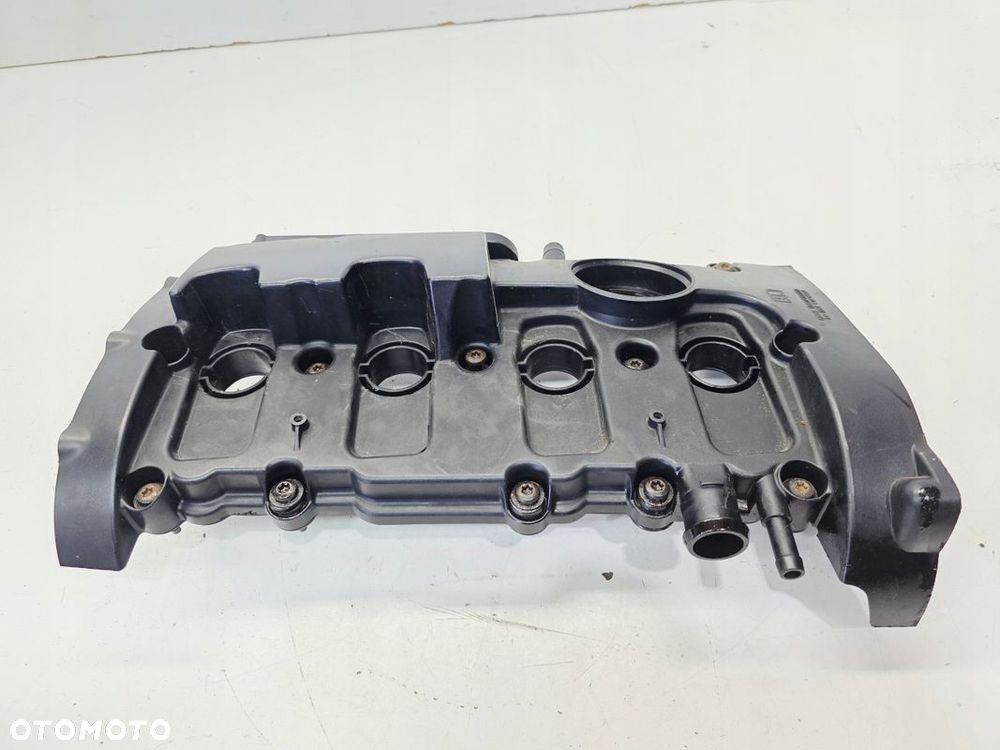 POKRYWA ZAWORÓW AUDI A4 B7 A6 C6 2.0 TFSI 06D103469L - 3