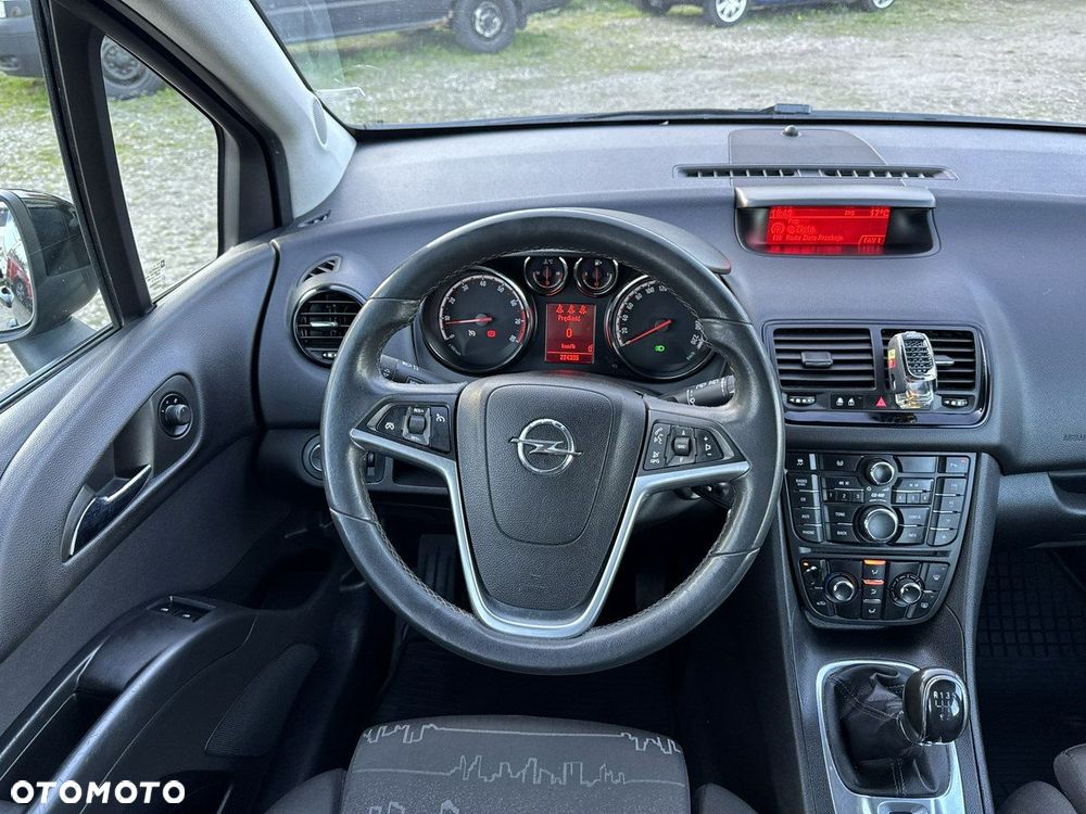 Opel Meriva - 26