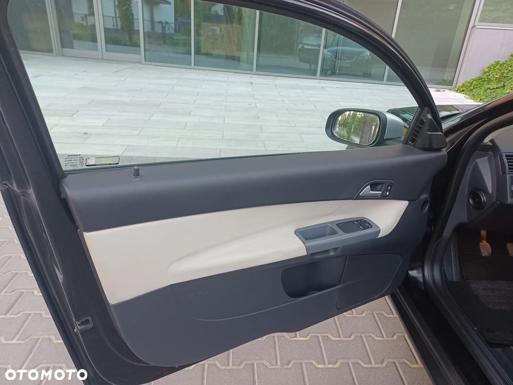 Volvo C30 1.6D DRIVe - 22