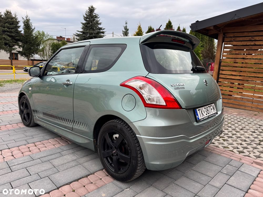 Suzuki Swift 1.2 X-ITE - 12
